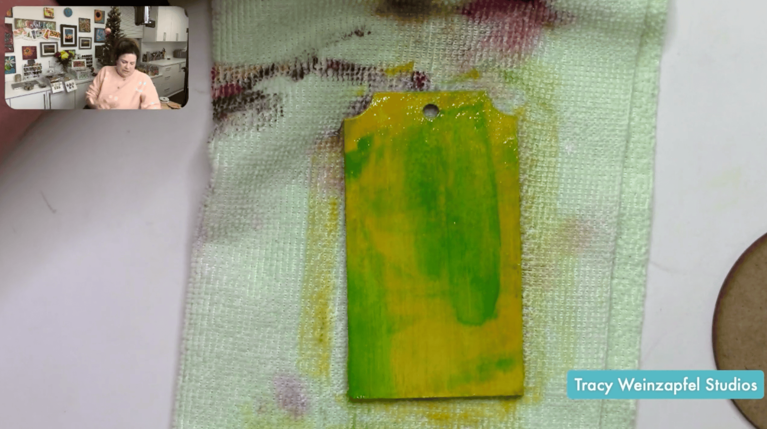 painting wooden tag ornament